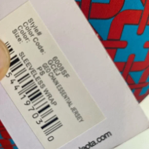 🆕 LEOTA  | NWT GEO CHAIN ESSENTIAL JERSEY WRAP DRESS - Picture 16 of 16